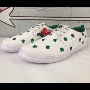 Under Armour Critter Encounter IV Sz 10 Clover
